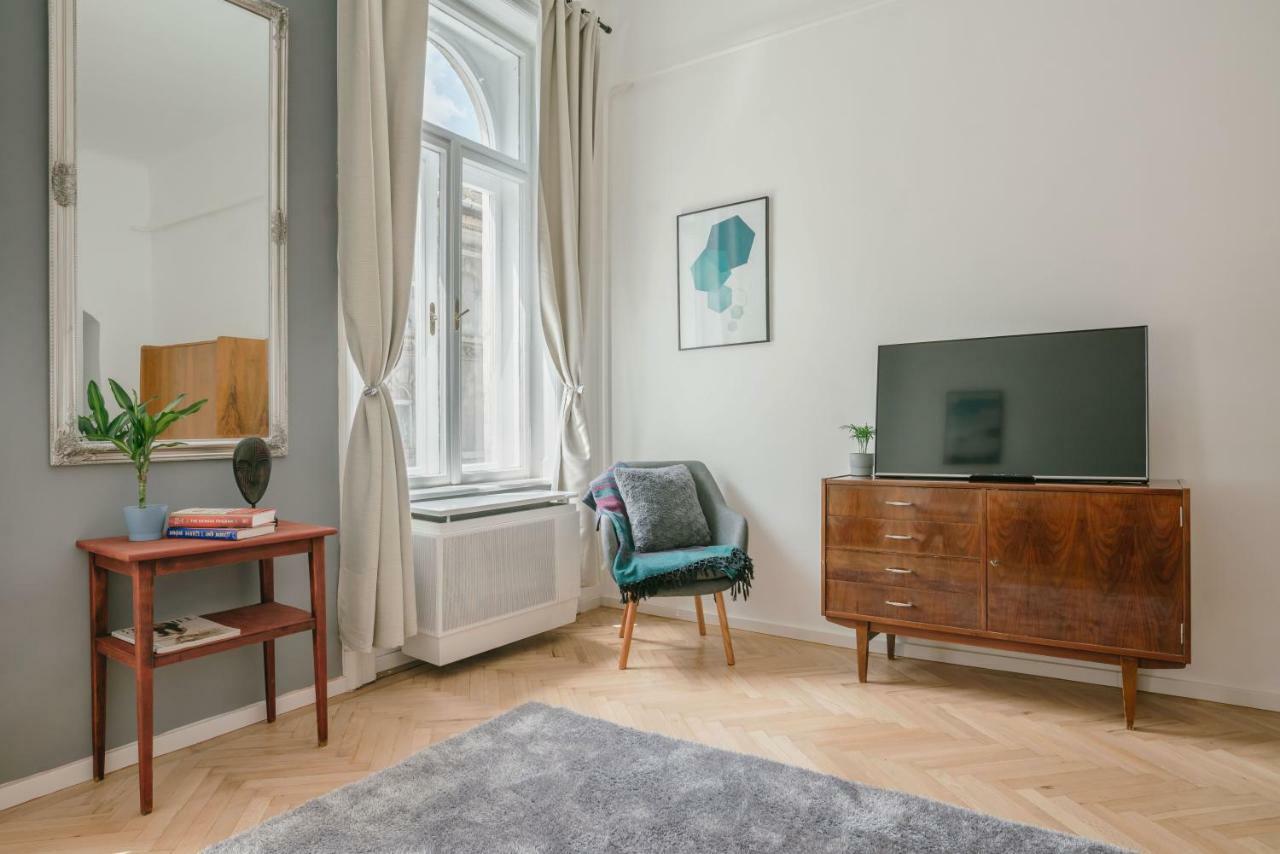 City Park Rest Apartment With Air Condition Budapest Exteriör bild